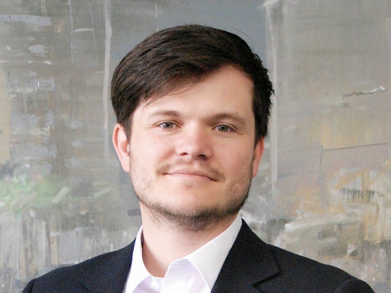 Sheridan Leech headshot