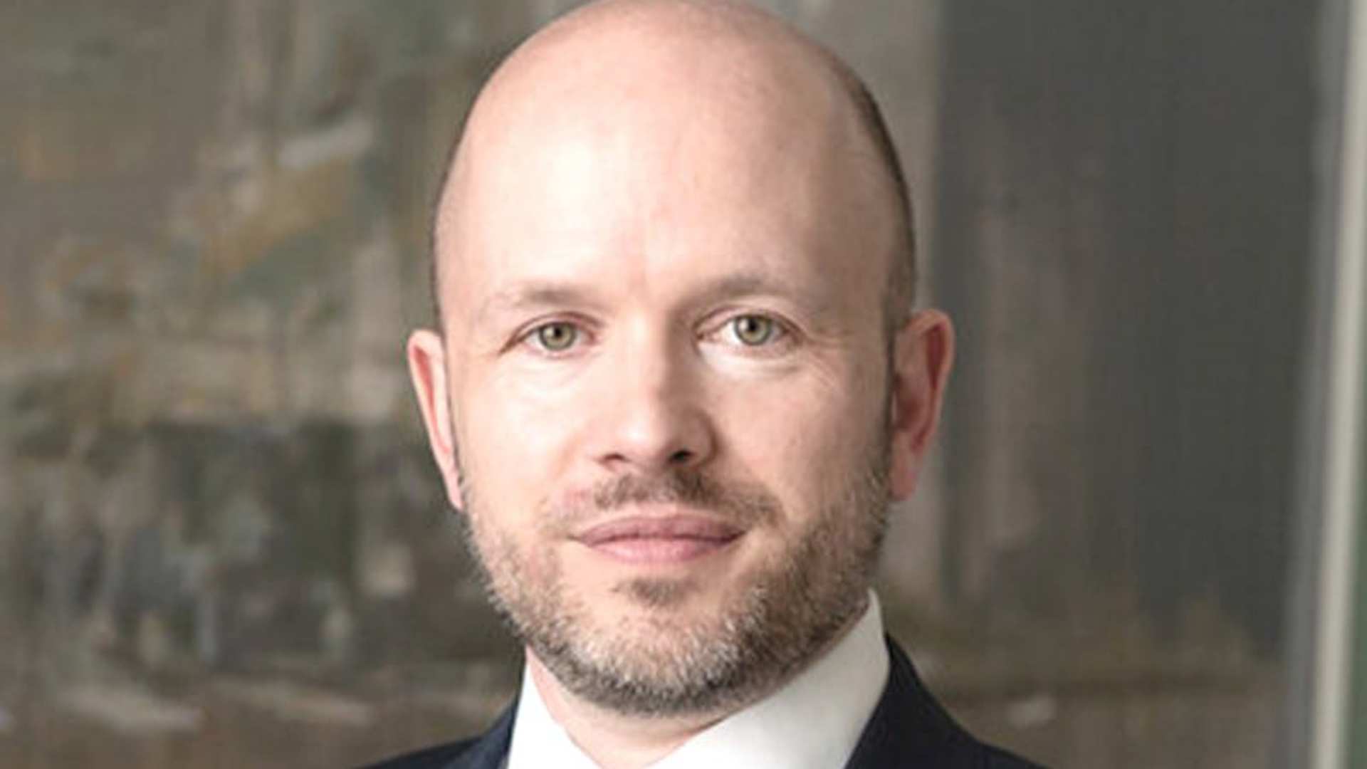 Mark Churchill headshot